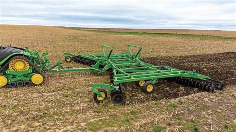 John Deere vertical tillage field setup diagram