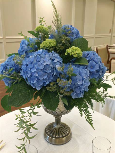 Blue hydrangea centerpiece inspiration